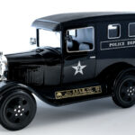 Beam's Paddy Wagon 100 Month Straight Bourbon Vintage Decanter w/ Box (photo 2)