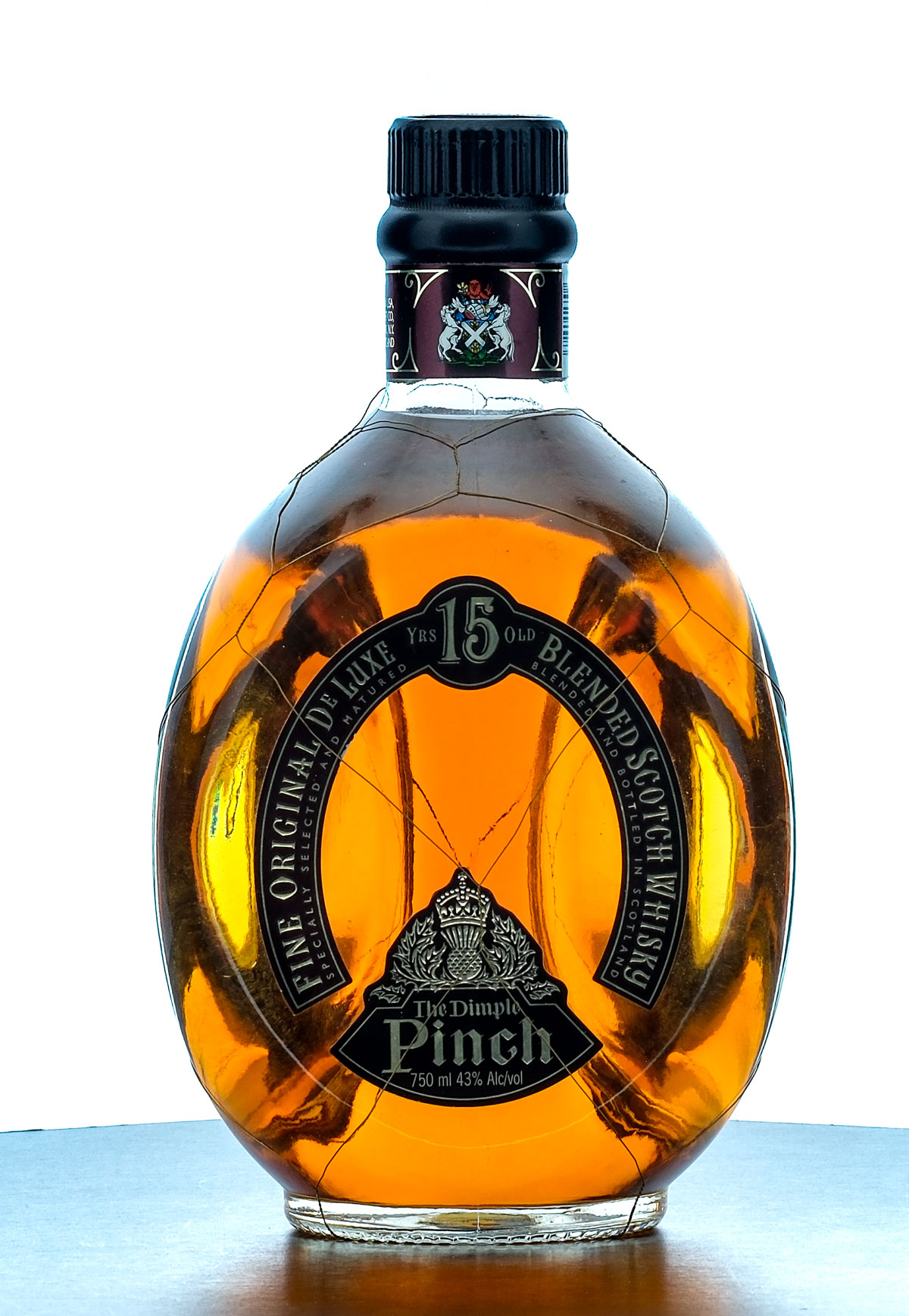 Dimple Pinch 15 Year Fine Original De Luxe Blended Scotch Whisky