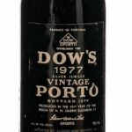 Dow's 1977 Silver Jubilee Vintage Port (photo 2)