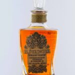 H. Deringer Small Batch Bourbon (photo 2)