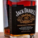 Jack Daniel's 10 Year Tennessee Whiskey (photo 2)
