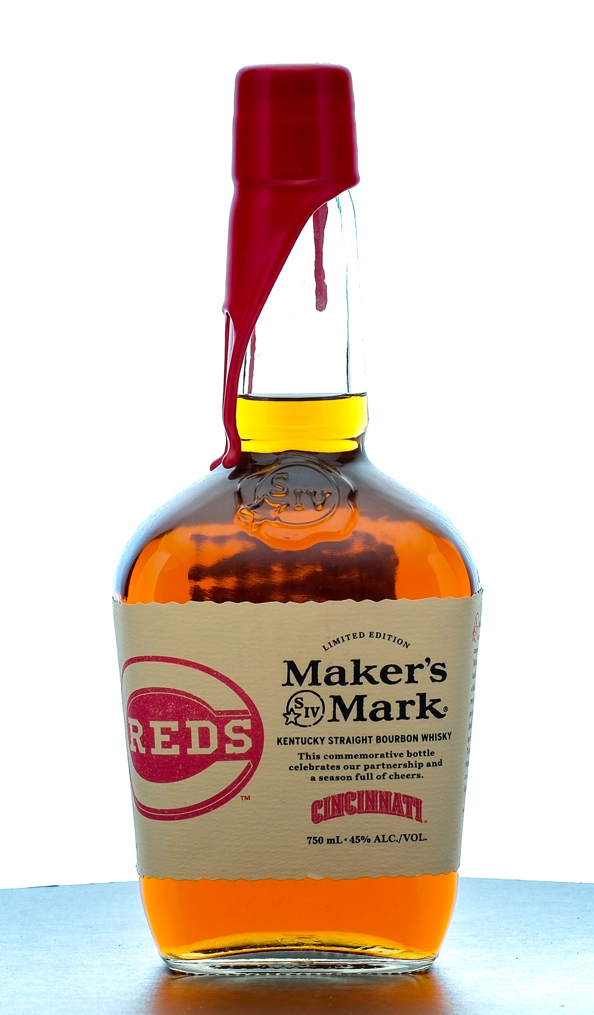 Maker's Mark Cincinnati Reds Limited Edition Bourbon 2024