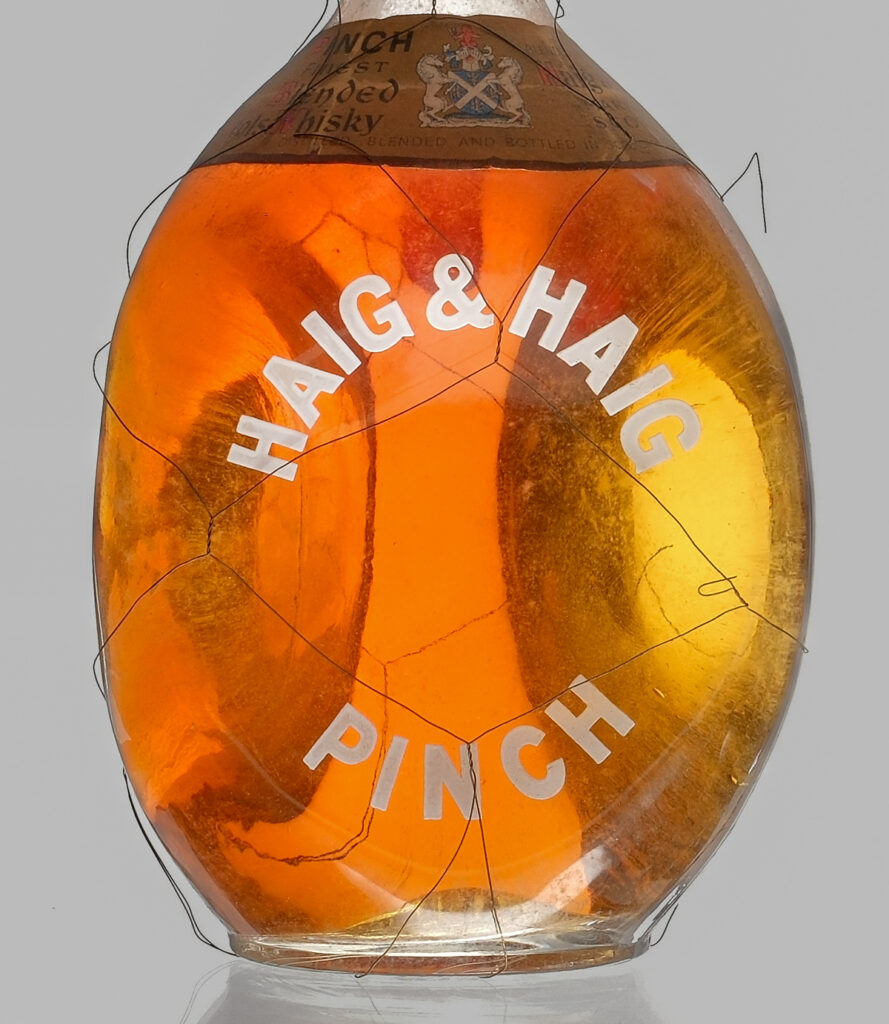 Vintage Dewar's Chivas Regal H&H Pinch Group