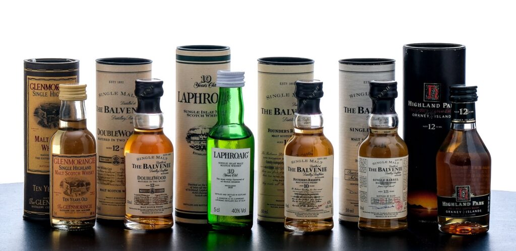 Balvenie/Glenmorangie/Highland Park/Laphroaig Scotch Mini Group (6 Bottles)