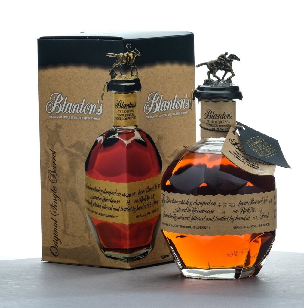 Bell's Royal Vat 12 Years Old Blended Scotch Gift box