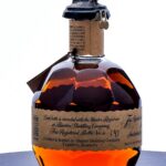Blanton's Original Single Barrel Select Bourbon Barrel No. 181, Bottle No. 141 (2021) (photo 3)