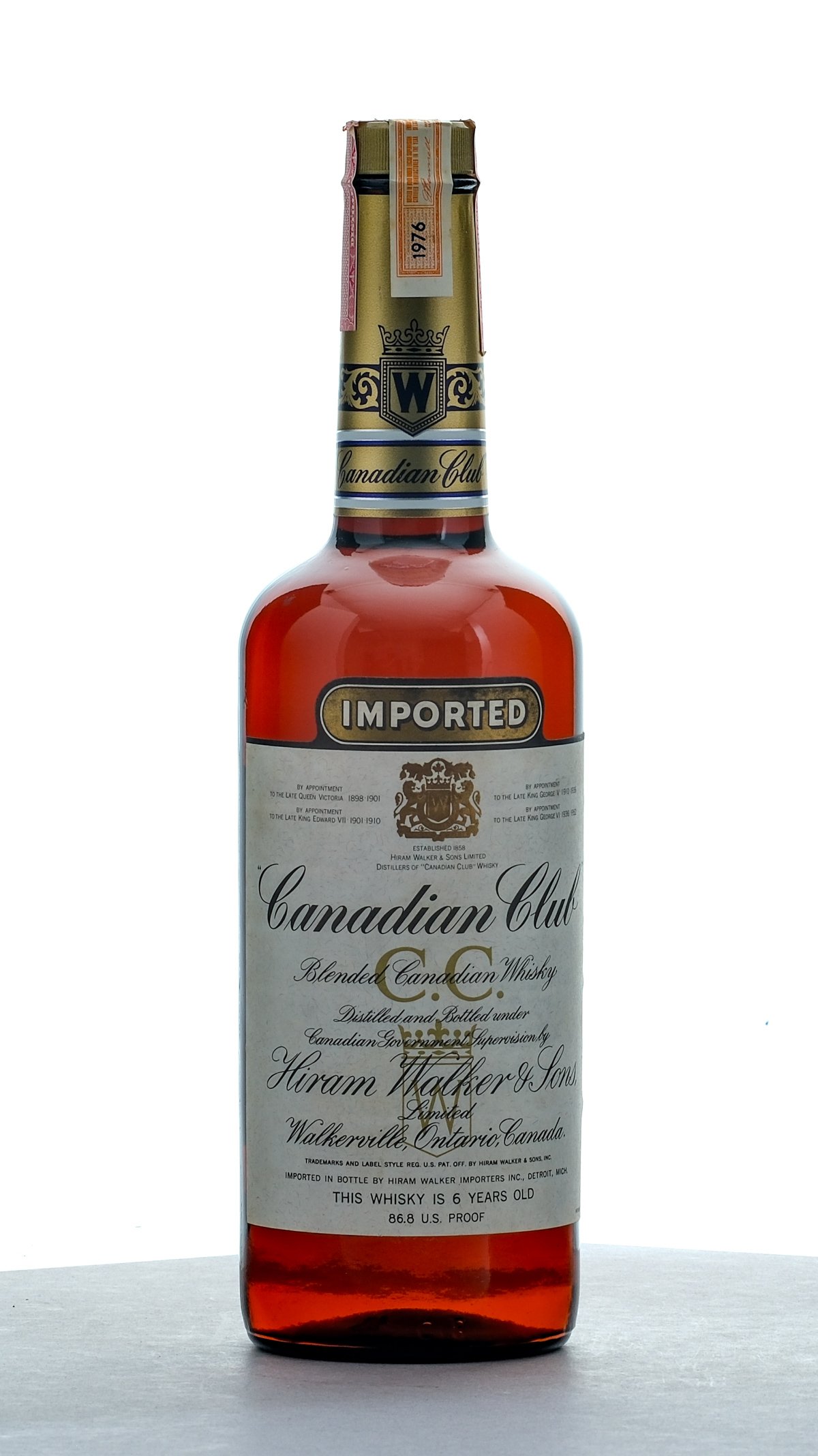 Canadian Club 6 Year Blended Canadian Whisky 1976 Vintage Bottle