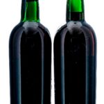 Croft Vintage Port 1963 Group (2 Bottles) (photo 4)