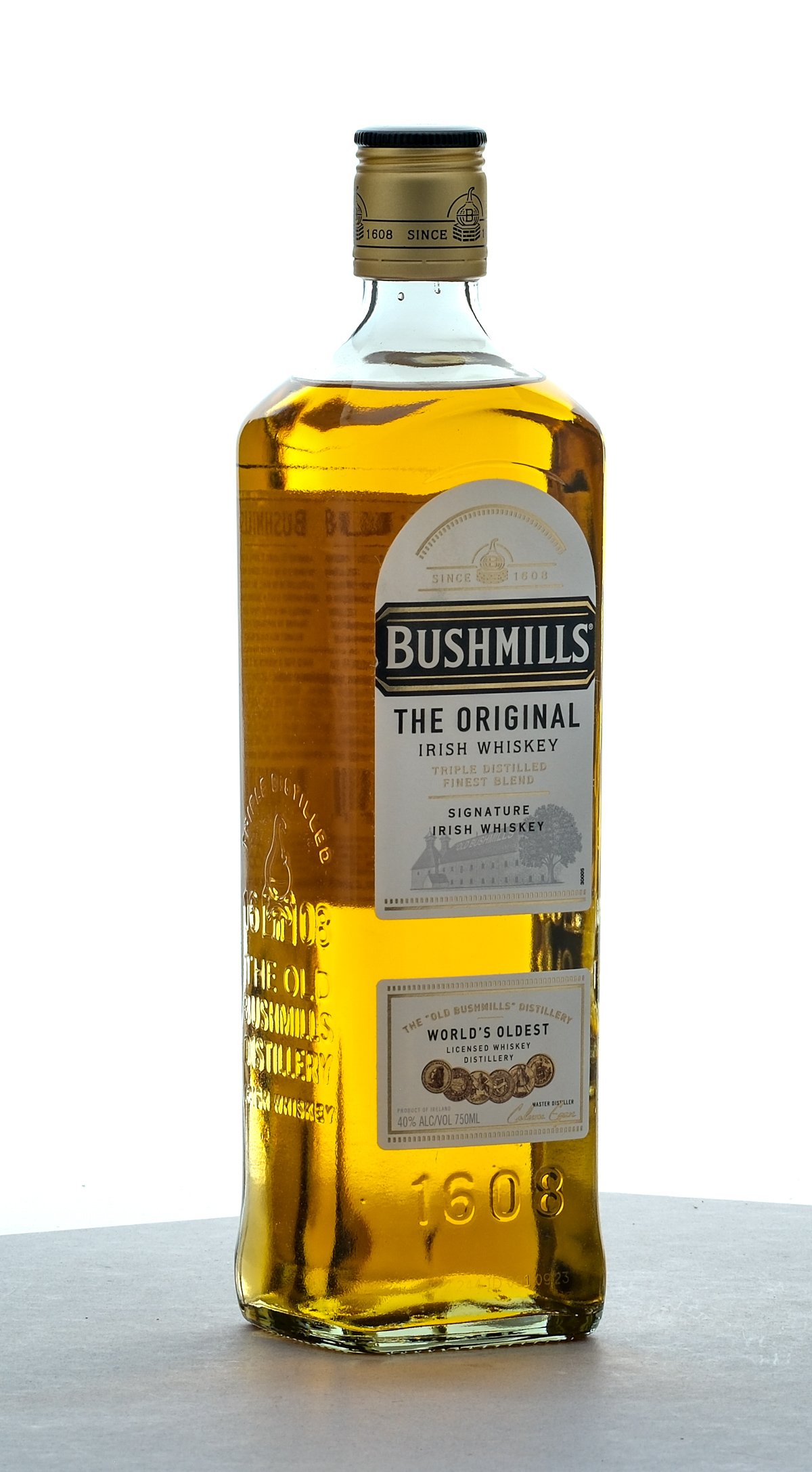 Dewar's White Label Blended Scotch 1L