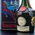 DOM B&B La Bouteille du Couple Benedictine Liqueur & Brandy (photo 2)