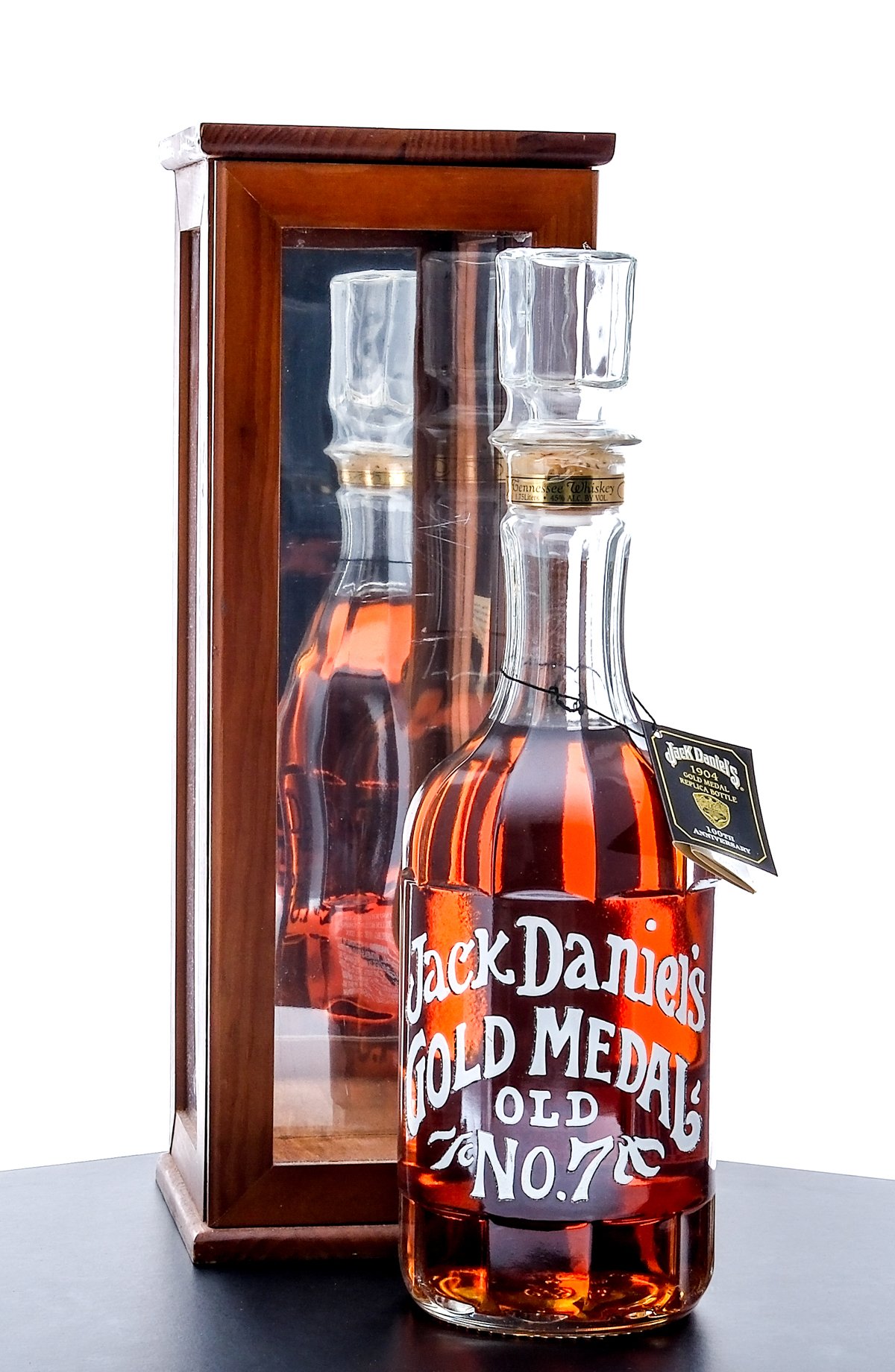 Jack Daniel's 1904 Gold Medal Bottle Whiskey 2004 1.75 Liter