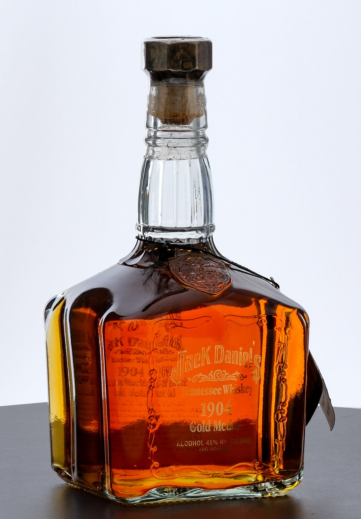 Jack Daniel's 1904 Gold Medal Replica Bottle Whiskey 1996