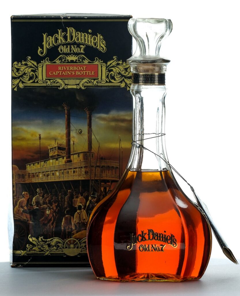 Jack Daniel's Old No. 7 Riverboat Captain's Bottle Tennessee Whiskey  Vintage Bottle