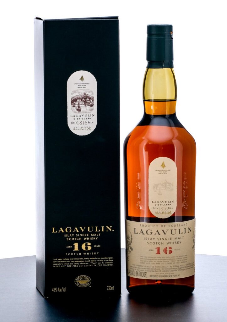 Lagavulin 16 Year Islay Single Malt Scotch 2022