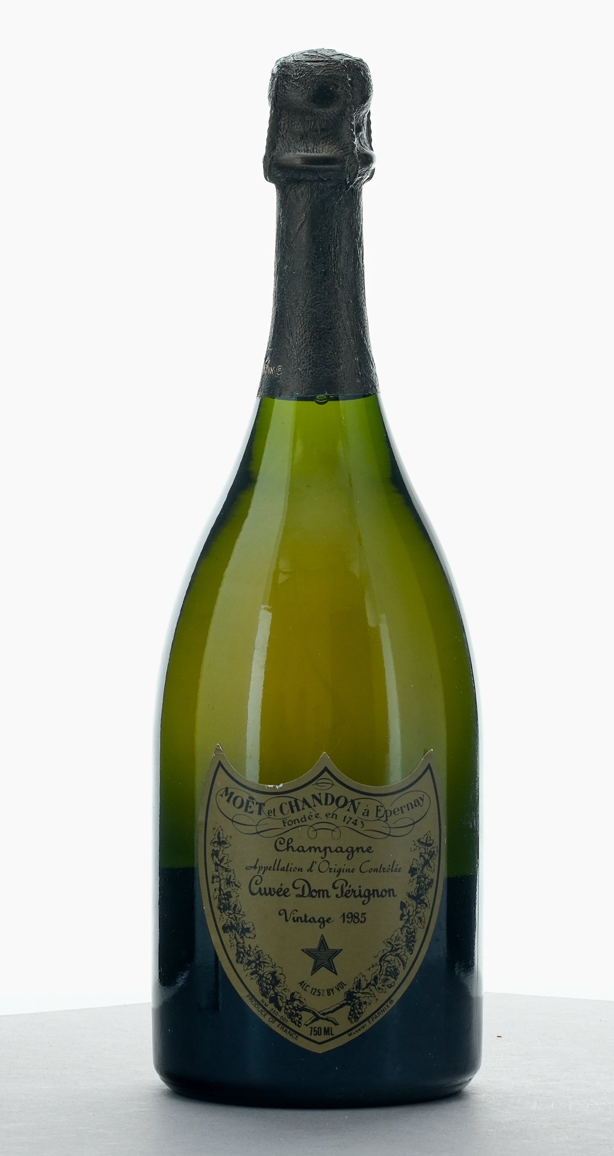 Moët et Chandon Cuvee Dom Perignon Champagne 1985
