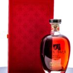 Rare Hare Lucky Bastard 30 year Canadian Whiskey (photo 2)