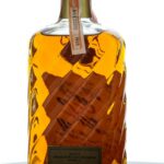 Schenley O.F.C. 8 Year Blended Canadian Whisky Vintage Bottle and Gift Box 1963 (photo 2)