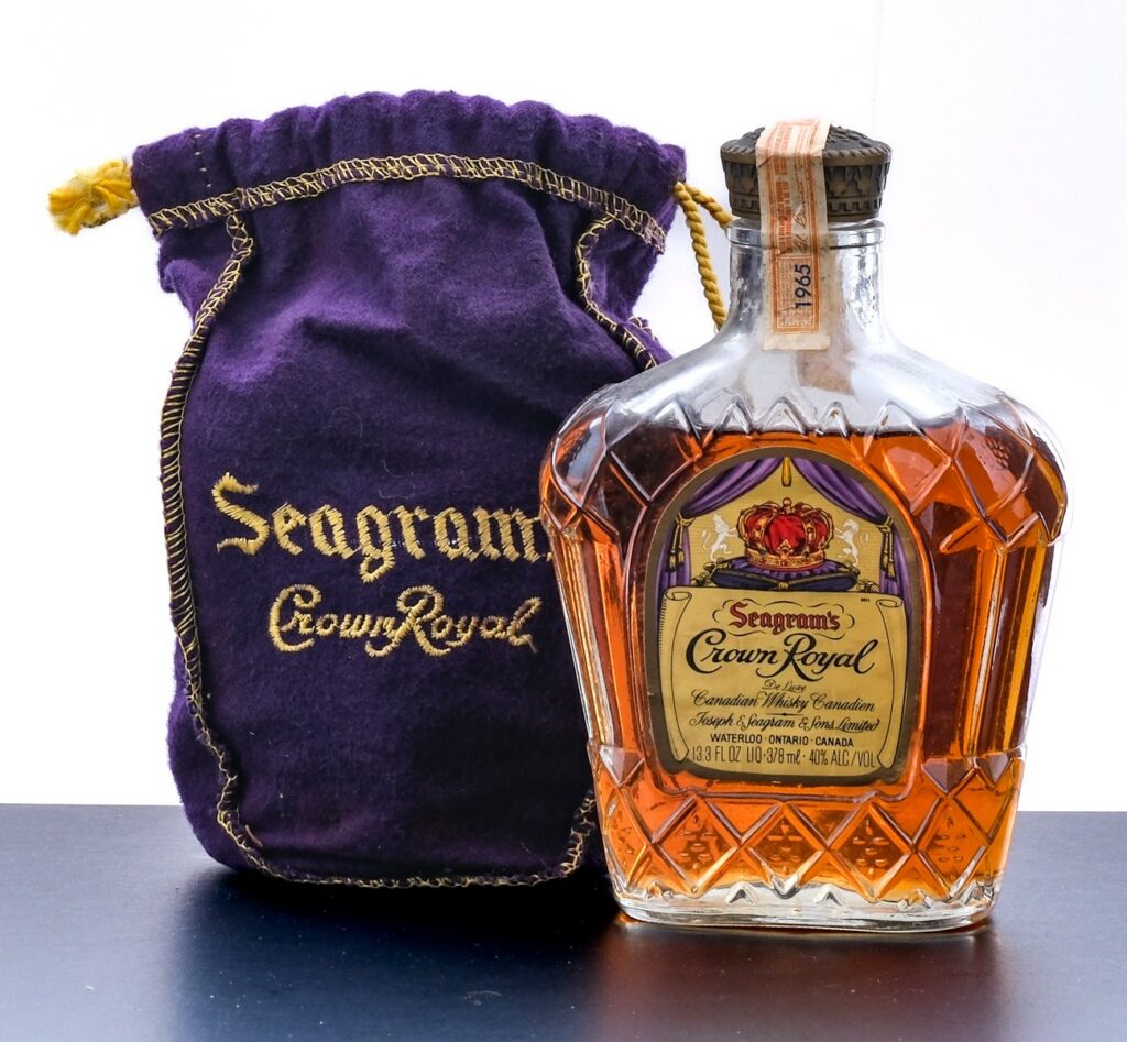 Seagram's Crown Royal Dusty De Luxe Canadian Whiskey 378ML