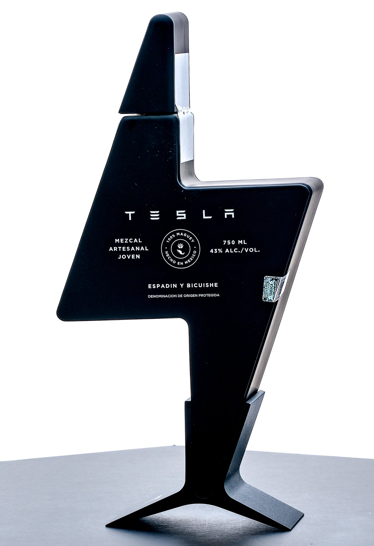 Tesla Artesanal Joven Mezcal 2024