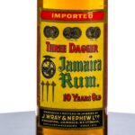 Three Dagger 10 Year Jamaica Rum Vintage Bottle (photo 2)