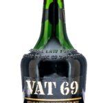 Vat 69 Blended Scotch Whisky Vintage Bottle (photo 4)