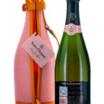 Veuve Clicquot Rosé Champagne in Ice Jacket 2018 (photo 2)