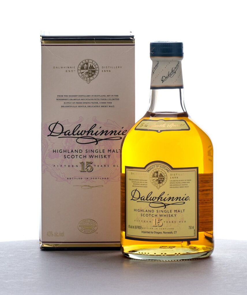 Dalwhinnie 15 Year Old Highland Single Malt Scotch Whisky