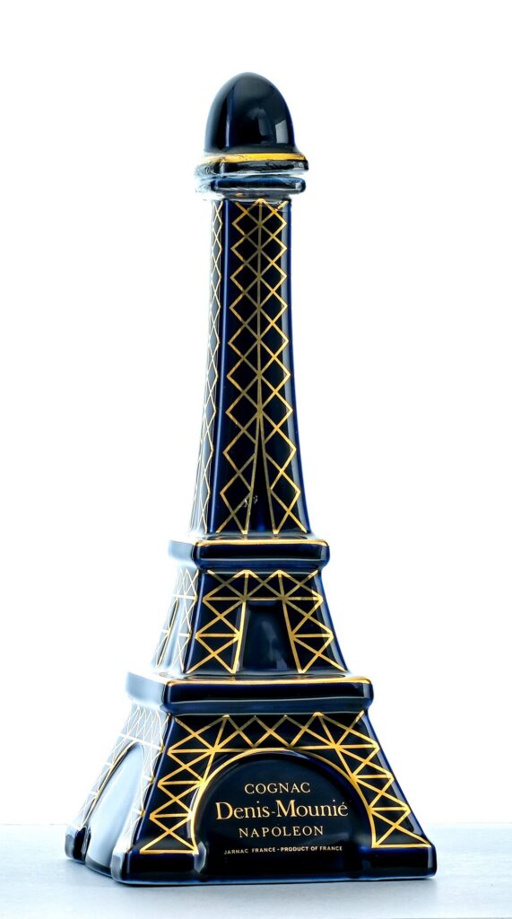 Denis-Mounié Napoléon Cognac Eiffel Tower Decanter