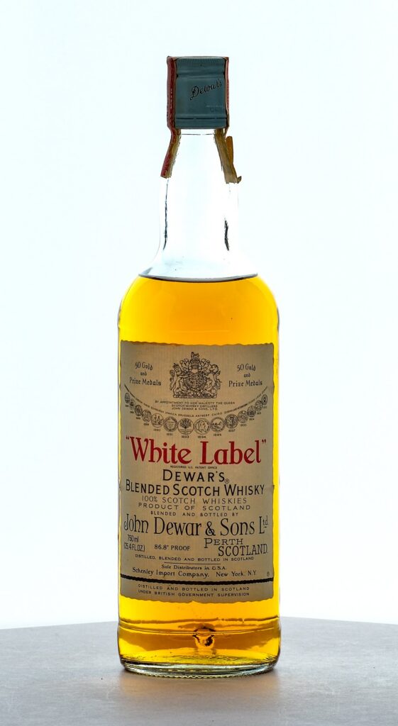 Dewar's White Label Blended Scotch Whisky