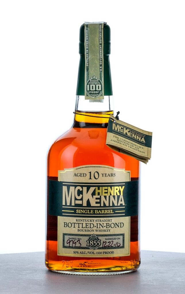 Henry McKenna 10 Year Single Barrel Bottled-in-Bond Bourbon