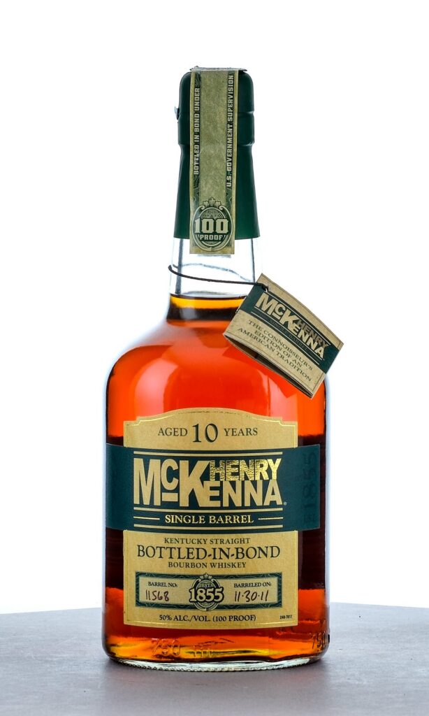 Henry McKenna 10 Year Single Barrel Bottled-in-Bond Bourbon